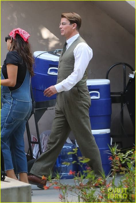 Josh Hartnett & Josh Peck Spotted in Matching Outfits on 'Oppenheimer' Set: Photo 4750492 | Josh ...