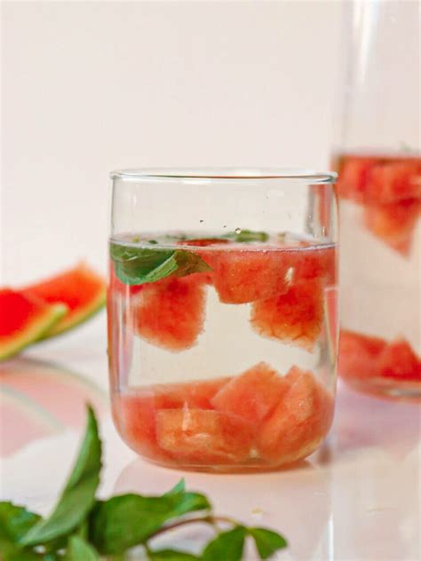 Infused Water Recipes Plus Facts And Benefits Detox Water