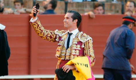 El novillero de Utrera Curro Durán volvió a triunfar en el Real