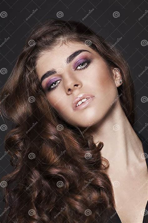 Fashion Beauty Girl Gorgeous Woman Portrait Stock Image Image Of Skin Fashion 35965355