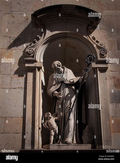 Dresden Germany Statue In Zwinger Stock Photo Alamy