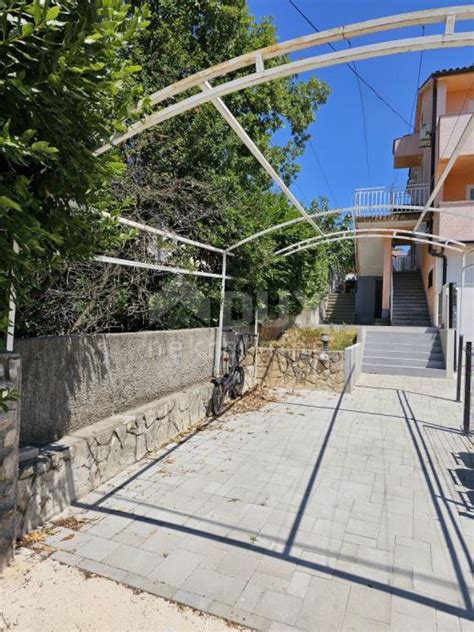 OTOK KRK NJIVICE Apartman 2S DB Na 100 M Od Mora Prodaja