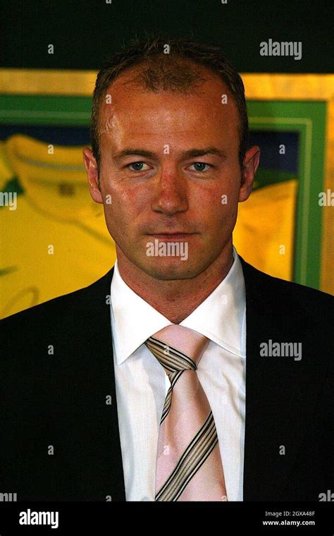 Retrato De Alan Shearer Fotografías E Imágenes De Alta Resolución Alamy