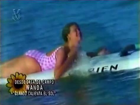 Naked Wanda D Isidoro In El Club De Los Tigritos