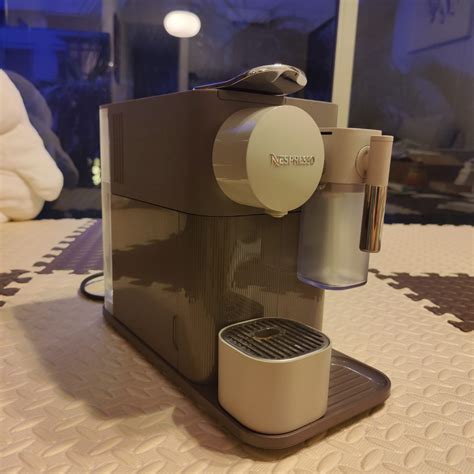 Nespresso Latissima One Brown Tv Home Appliances Kitchen