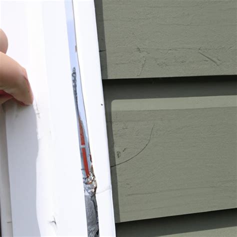 Repairing Aluminum Siding: Step-by-Step Guide and DIY Tips - Aluminum ...