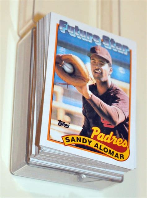 Sold Price: Sandy Alomar Jr rookie card Fleer Topps - September 5, 0117 ...