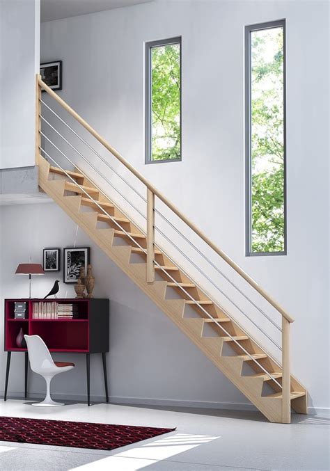 Aménager un bureau sous l escalier 15 idées pratiques