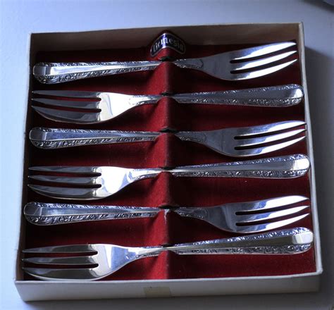 Vintage Boxed Set Of Rodd Nemesia Silver Plated Cake Forks Afternoon