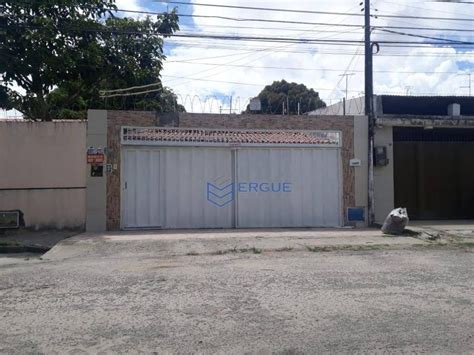 Casa na Rua Vinícios de Morais 66 Maraponga em Fortaleza por R 385