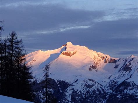 Felsberger Calanda Im Morgenlicht Ein Berg Setzt Sich Hikr Org