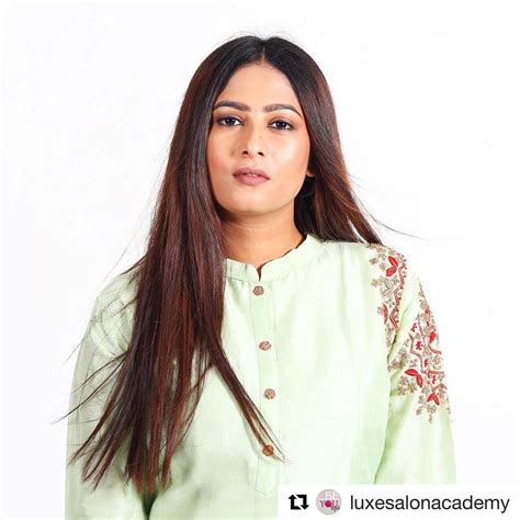 Elegant Nude Makeup Looks For Diwali