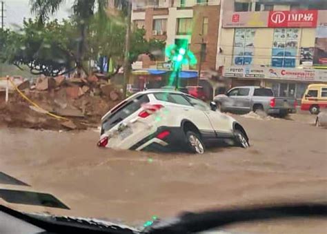 Calles Como R Os Colegio Como Piscina Y Veh Culos Arrastrados Dejan