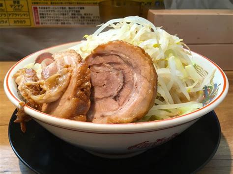 『小ラーメン ヤサイニンニク』豚山 元住吉店のレビュー ラーメンデータベース