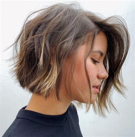 30 Trendy Chin Length Haircuts For Women In 2024 Hair Adviser Chin Length Haircuts Chin