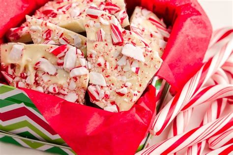 Delicious Peppermint Bark Recipe