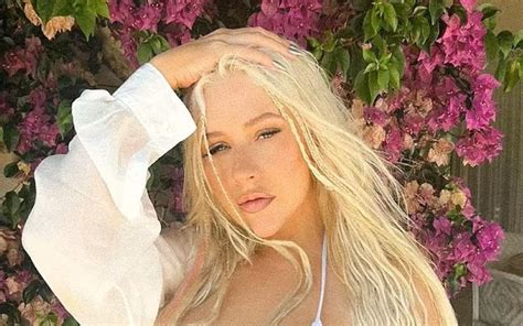 Christina Aguilera Loves Herself In Tiny White Bikini At 41 Years Old