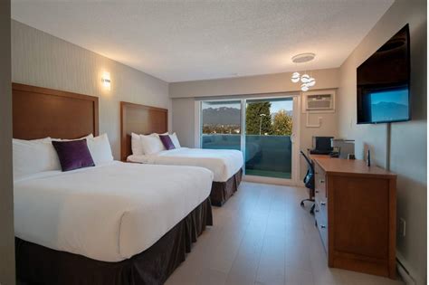 Coast Metro Vancouver Hotel Photo Gallery