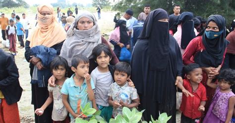 Hundreds of Rohingya refugees arrive in Indonesia looking for new ...