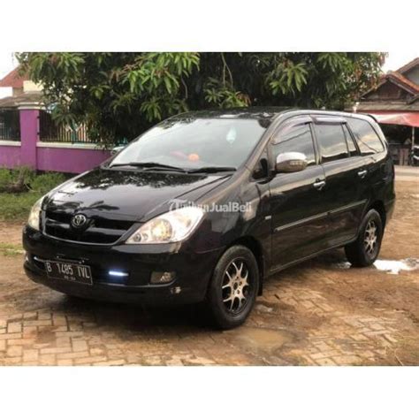 Mobil Toyota Innova V Matic Bekas Mulus Siap Pakai Pajak Hidup Di