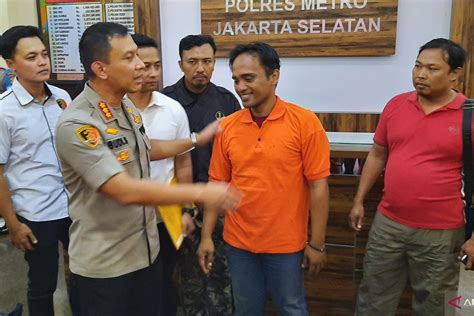 Pria Pelaku Perundungan Di Kebayoran Lama Ditangkap Polisi Antara News