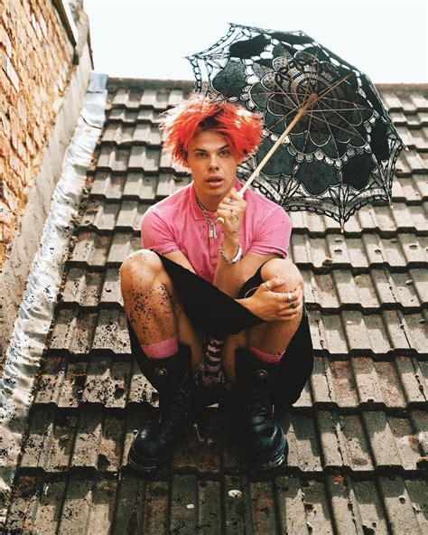 Yungblud On Instagram Dont Fall 🖤” Dominic Harrison Black