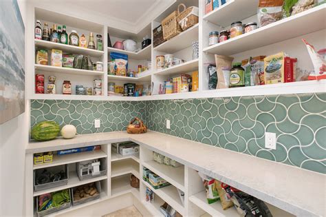 Efficient Elegance: The Ultimate Guide to L-Shaped Pantries - The ...