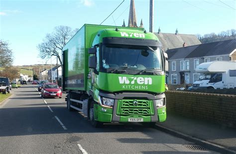 Wren Kitchens Renault Yx Dff Steve Jones Flickr