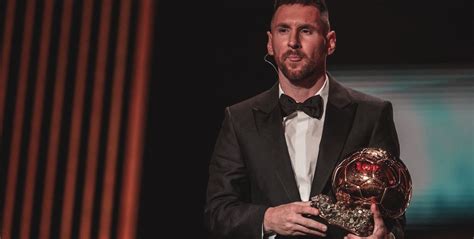 Lionel Messi Ganó Su Octavo Balón De Oro Y Tuvo Un Radical Cambio En