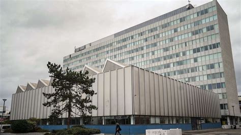 Besetzung Auf Uni Campus Friedlich Beendet Uni Ist Gespr Chsbereit