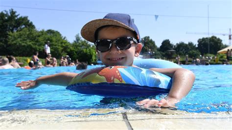 Freibad in Corona Zeiten Freibäder in Bayern öffnen wieder Diese