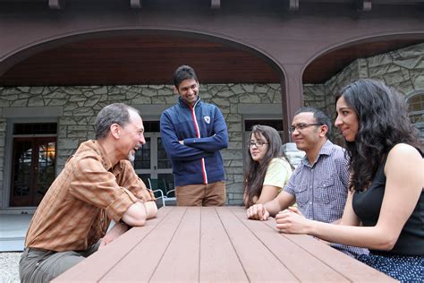 Frequently Asked Questions (FAQ) – Center for Development Economics