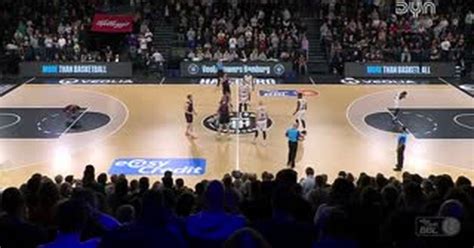 Spiel Highlights Zu Veolia Towers Hamburg Telekom Baskets Bonn