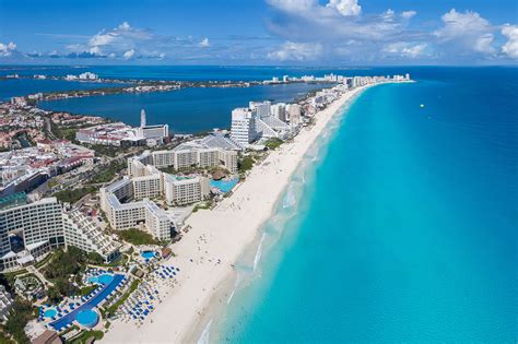 The Top 5 Cancun 4-Star Hotels and Resorts - Cancun Sun