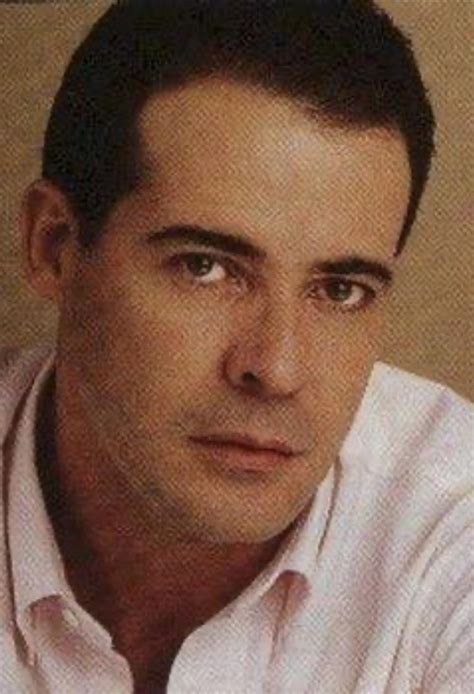 César Évora Biography Imdb