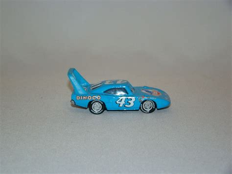 Disney Pixar Cars The King – geekedouttoys