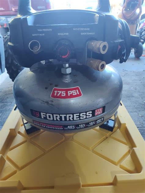 Air Compressor Fortress 6 Gal 175 Psi 125 Obo For Sale In Las Vegas