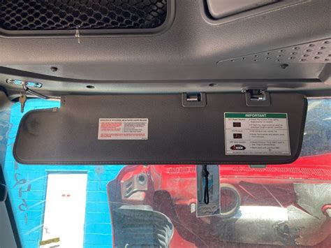 Freightliner Cascadia Interior Sun Visor For Sale Des Moines Ia