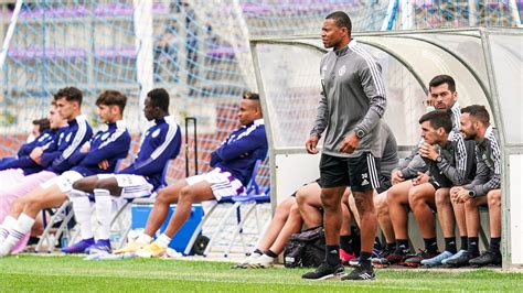 Julio Baptista Seguir Como T Cnico De Filial Do Valladolid Na Pr Xima