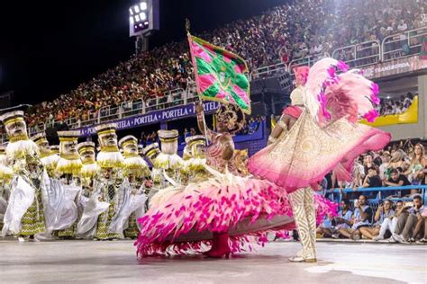 Quando é o Carnaval 2024 Saiba por que a data muda todos os anos