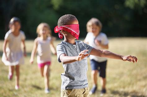 10 Fun Team Building Games for Kids