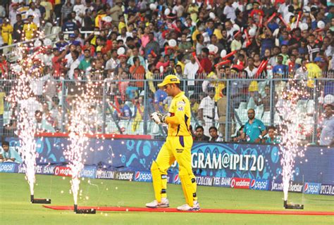 Dhoni Hitting 5 Consecutive Sixes In CSK Net Session Proves He’s Ready ...