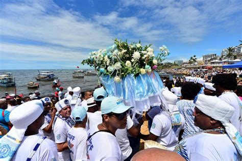 Festa De Iemanj A Maior Manifesta O Dedicada A Um Orix Na Bahia