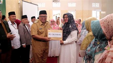 Buka Kegiatan Ramadhan Al Qur An Guru Raudhatul Athfal Kabupaten