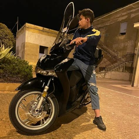 Trapani Scontro Fra Scooter Muore Sedicenne Lutto Nella Famiglia