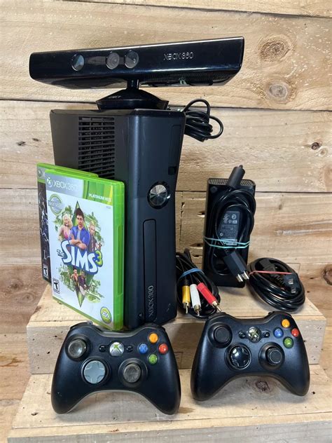 Xbox360S With Kinect 14 Games And 2 Controllers One With Keyboard