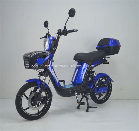 500W High Performance Electric Scooter With Pedal And Lithium Battery