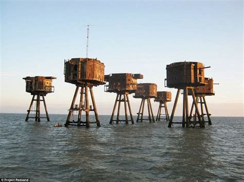 You Can’t Help But Be Awed By These 10 Abandoned Maunsell Sea Forts and ...