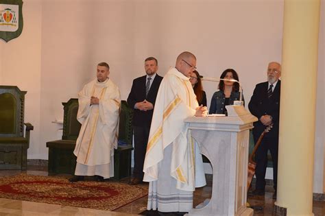 Liturgia Wielkiego Czwartku Parafia Wojskowa Pw W Gabriela Archanio A