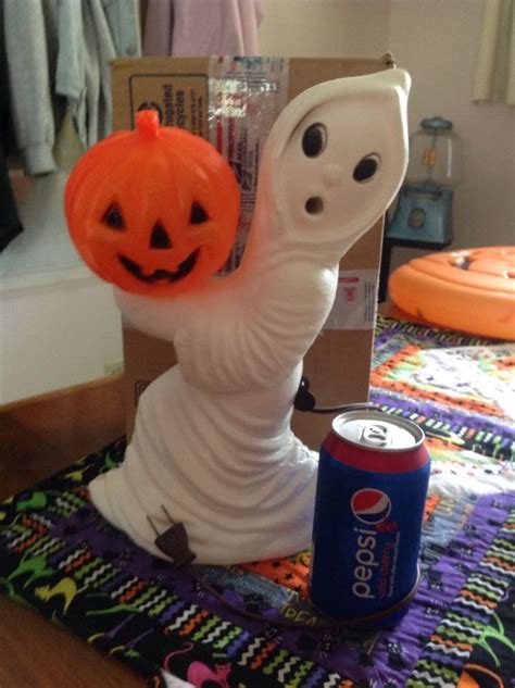 Vintage 1960s Halloween Ghost Holding Pumpkin Jack O Lantern Light Up